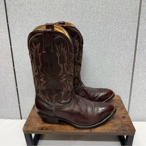 Vintage Boulet Boots Canada
Cowhide Cowboy Bootd